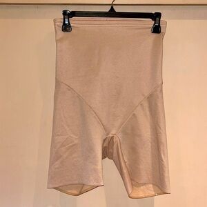 Cupid shape wear size 2XL in like new condition